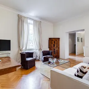 Pantheon Exclusive House Appartamento